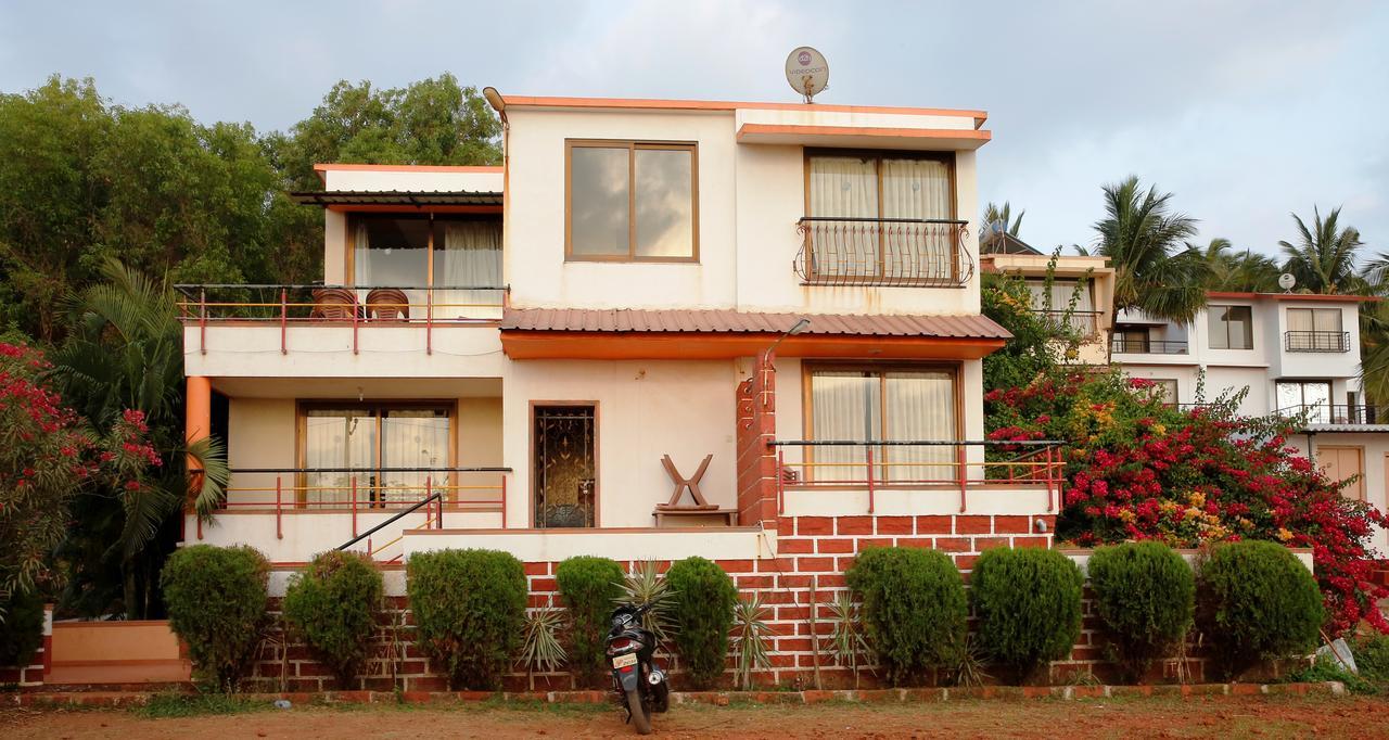 Abhishek Beach Resort And Spa Ganpatipule Luaran gambar