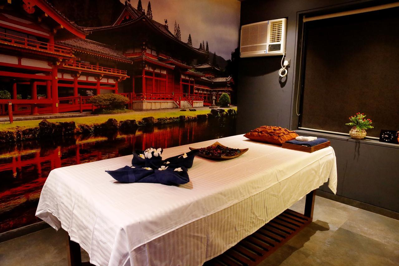 Abhishek Beach Resort And Spa Ganpatipule Luaran gambar