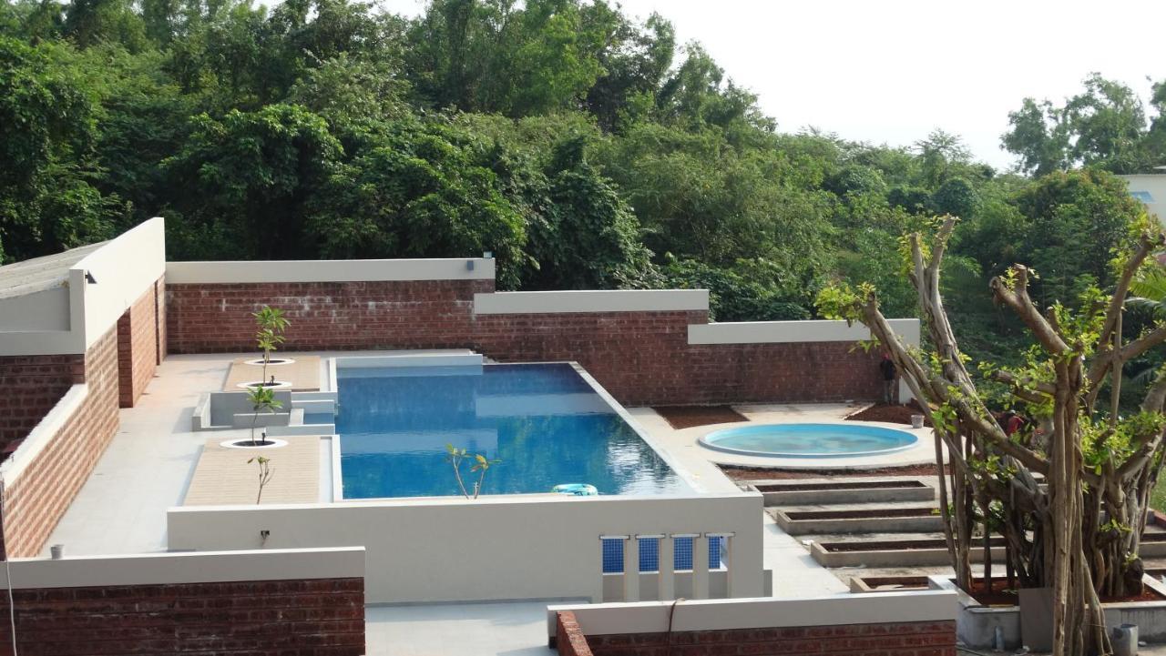 Abhishek Beach Resort And Spa Ganpatipule Luaran gambar